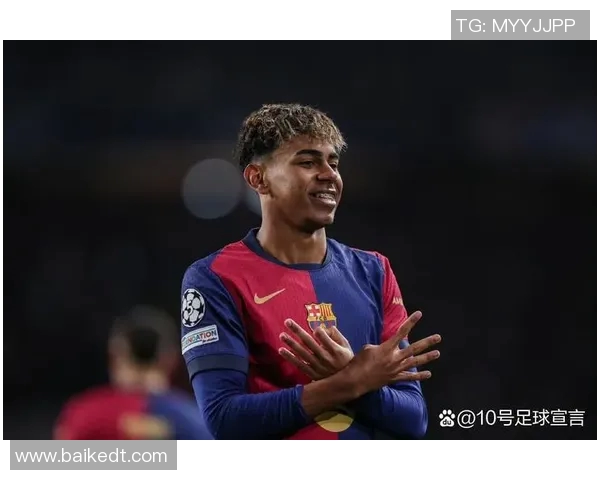 足球明星在赛季中的各项数据表现最差的球员盘点与分析 足球明星在赛季中的各项数据表现最差的球员盘点与分析