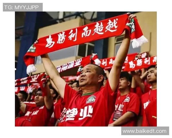 足球明星积极向河南捐款助力灾后重建展现社会责任感