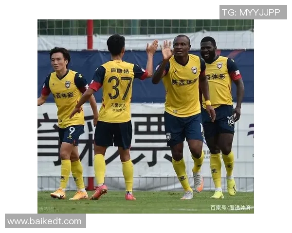 杭州乒乓球队与重庆乒乓球队赛后复盘分析团队配合与战术执行情况